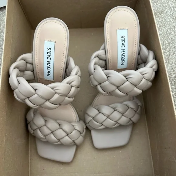 Steve Madden Kenley Heels - Picture 3 of 4